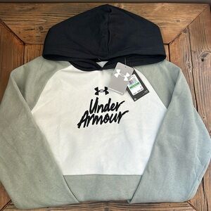 Boys NWT Under Armor hoodie - size YL